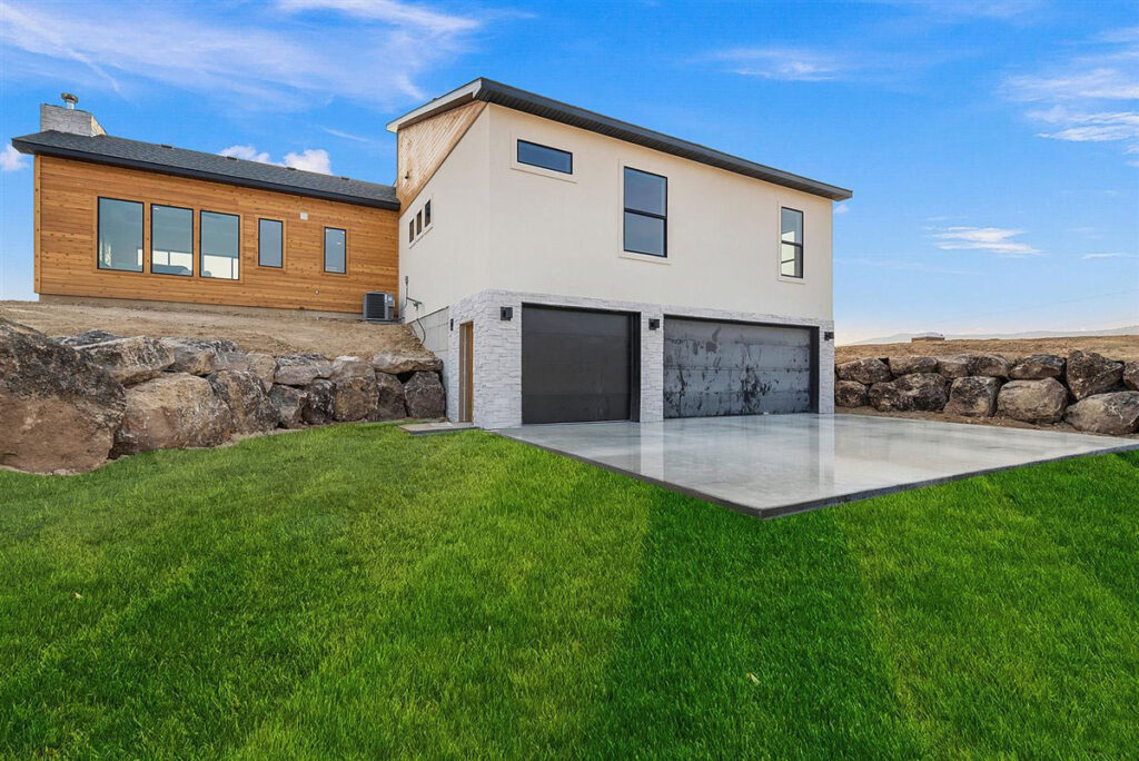 new custom home with front yard